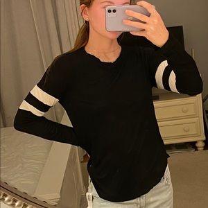 Super soft black long sleeve w white stripe